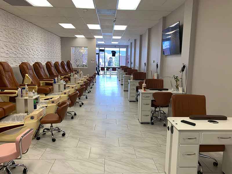 T&T Nail Spa -Cần Thợ Nail Gấp In O Fallon MO