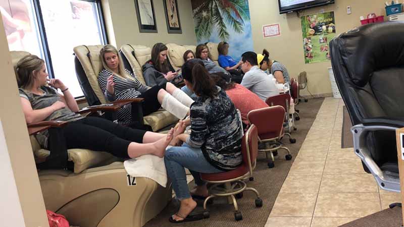 Central nail-Cần gấp thợ nail In Central Kentucky 42330