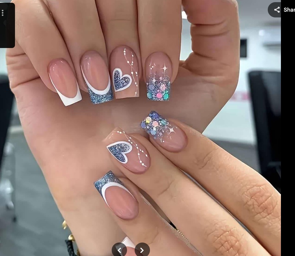 TUYỂN THỢ NAIL – LÀM TAY CHÂN NƯỚC, DESIGN VÀ WAXING CÀNG TỐT