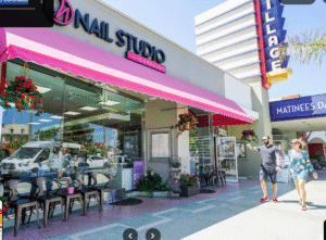 TUYỂN GẤP GẤP – THỢ NAIL & QUẢN LÝ NỮ - Ảnh 1