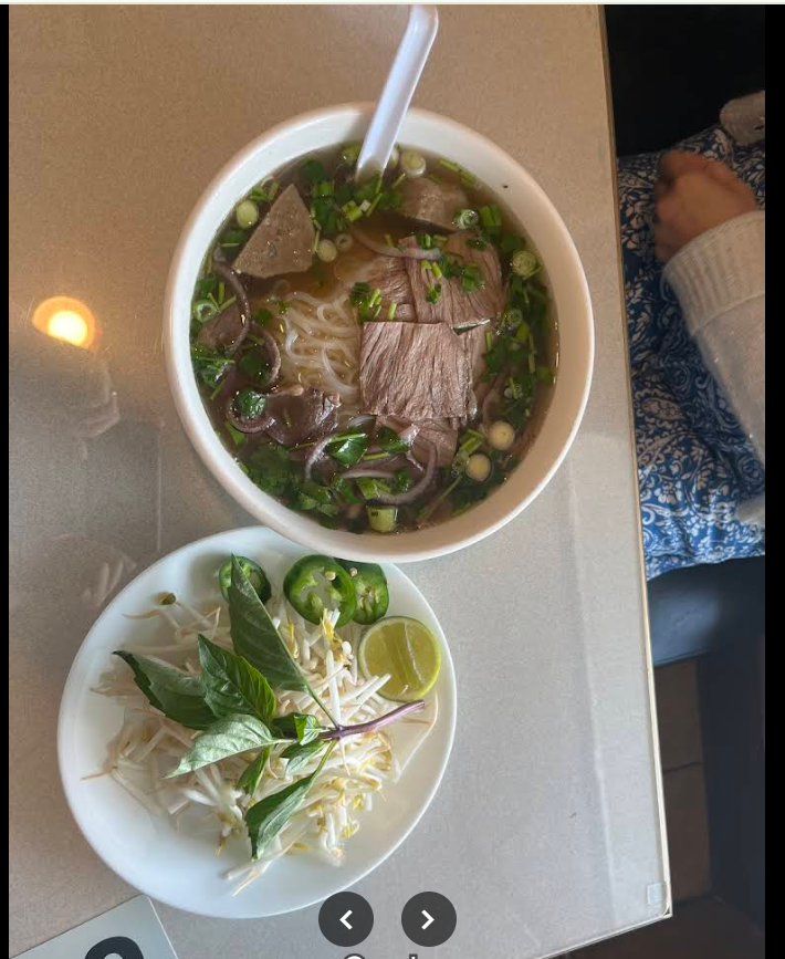 Cần Sang Nhà Hàng Le’s Pho – Milwaukee, WI