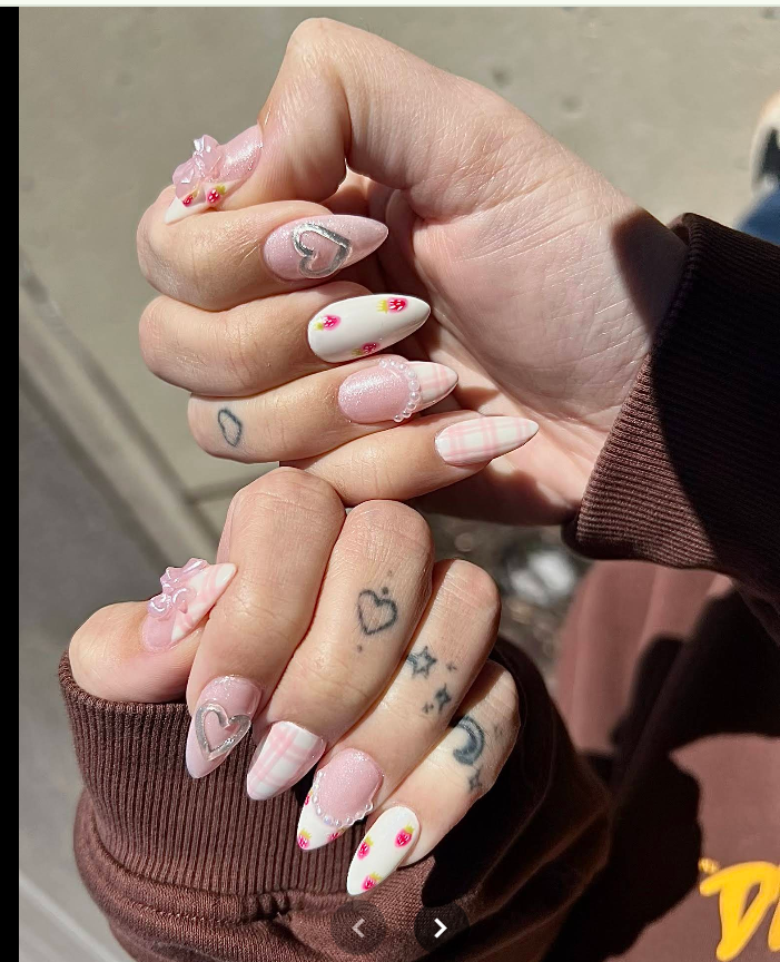 Aura Nail Spa – Raleigh, NC tuyển thợ bộ