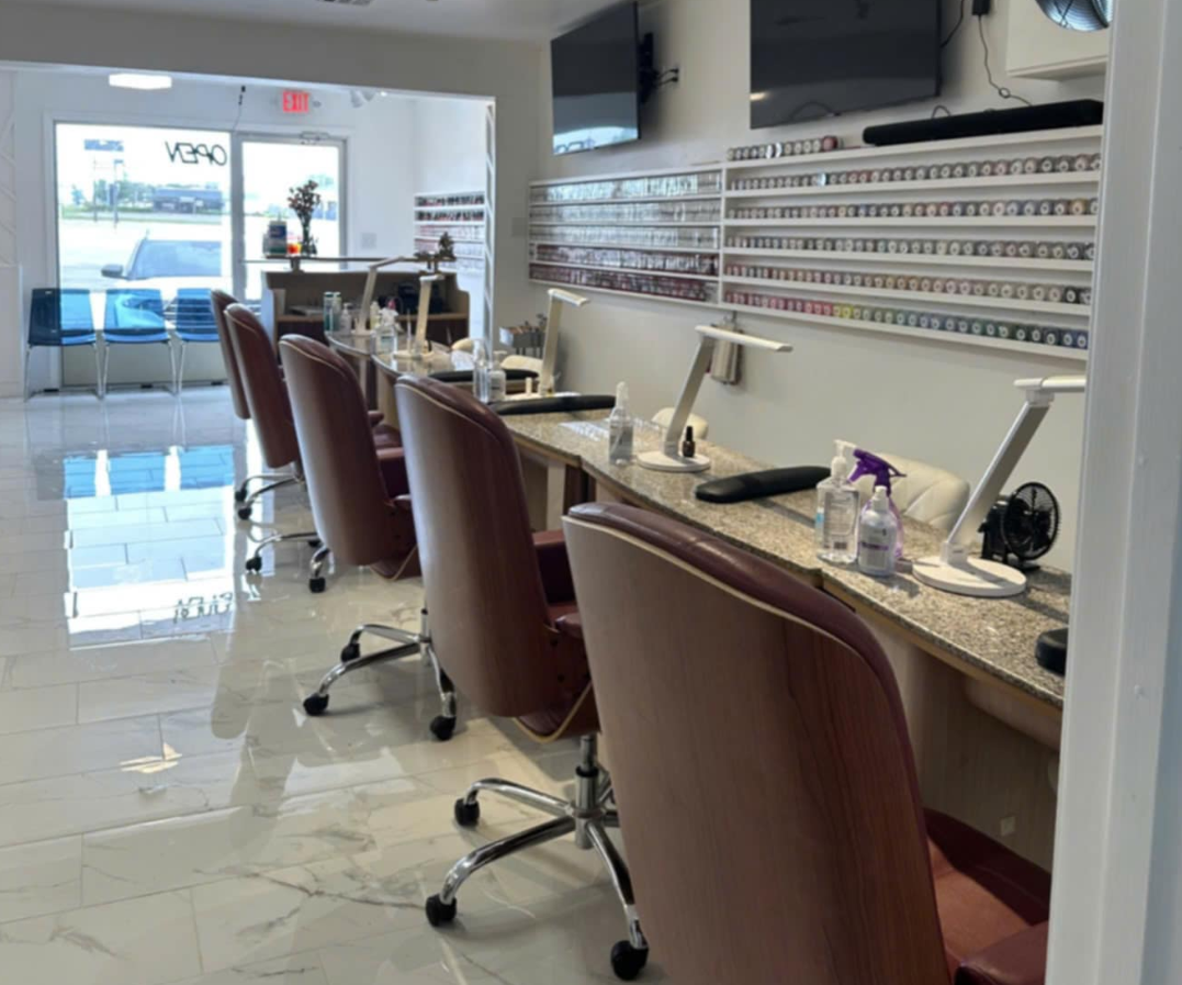 CẦN SANG TIỆM NAIL – Siloam Springs, AR