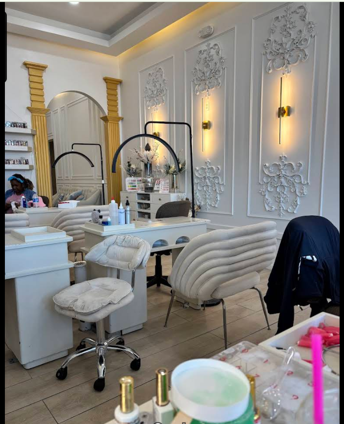 CẦN TUYỂN THỢ NAIL TẠI SOUTH SALT LAKE, UT – THU NHẬP CAO