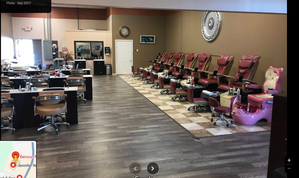 CẦN SANG TIỆM NAIL & TUYỂN THỢ TẠI NEW MILFORD, CT