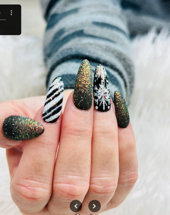 WORLD LUXURY NAILS & SPA – TUYỂN GẤP THỢ NAIL