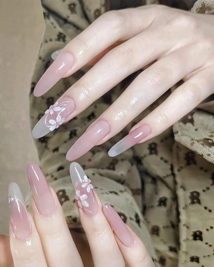 TUYỂN THỢ NAIL – THU NHẬP ỔN ĐỊNH