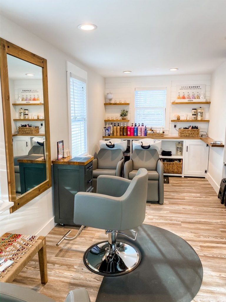 SANG TIỆM TÓC – DORAVILLE, GA